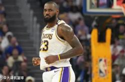 这是要分道扬镳的(de)前兆？里夫斯选科比作为历史最(zuì)佳，并非詹姆斯