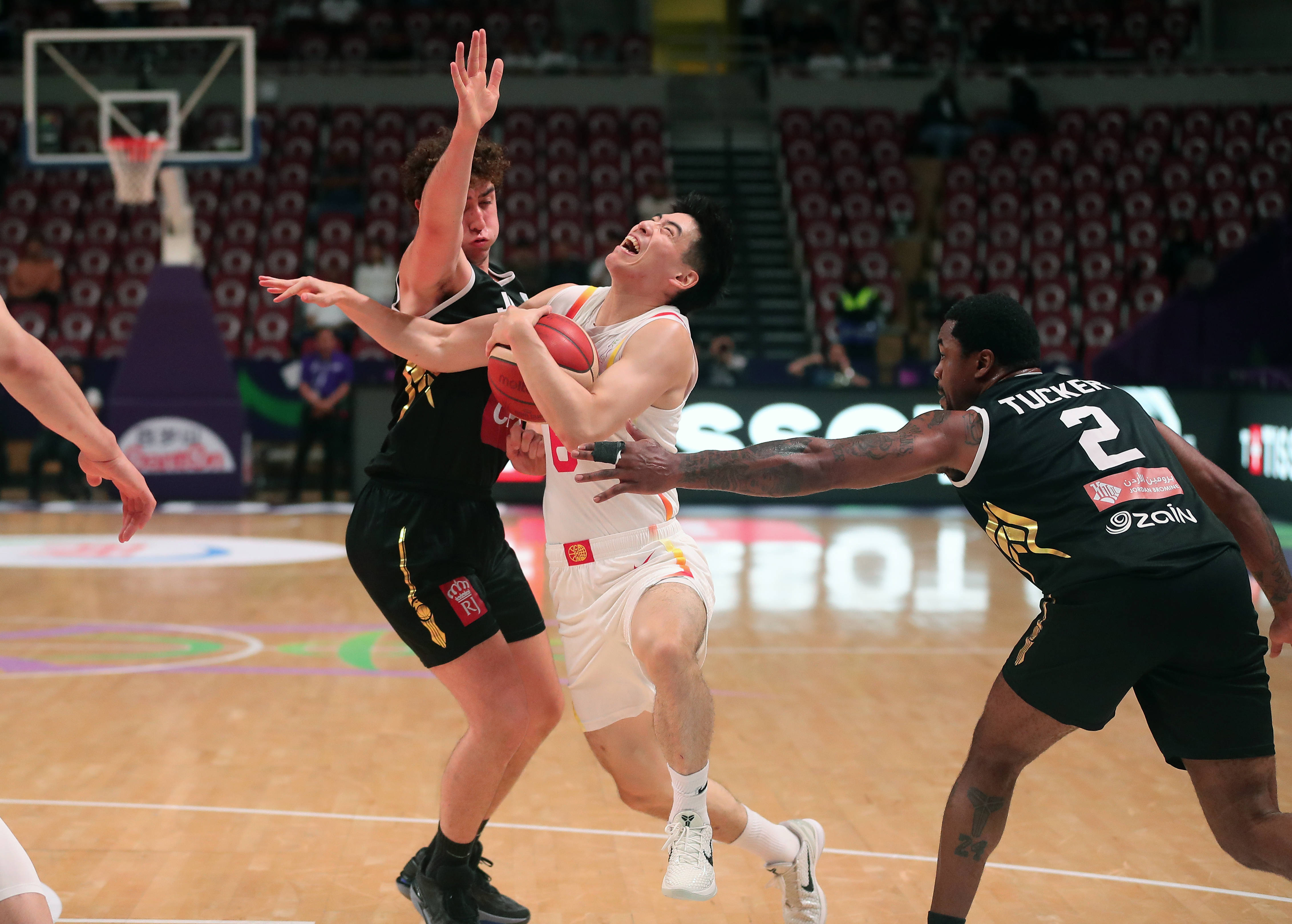 （体育）篮球——国际篮联亚洲杯：中国队对阵约旦队