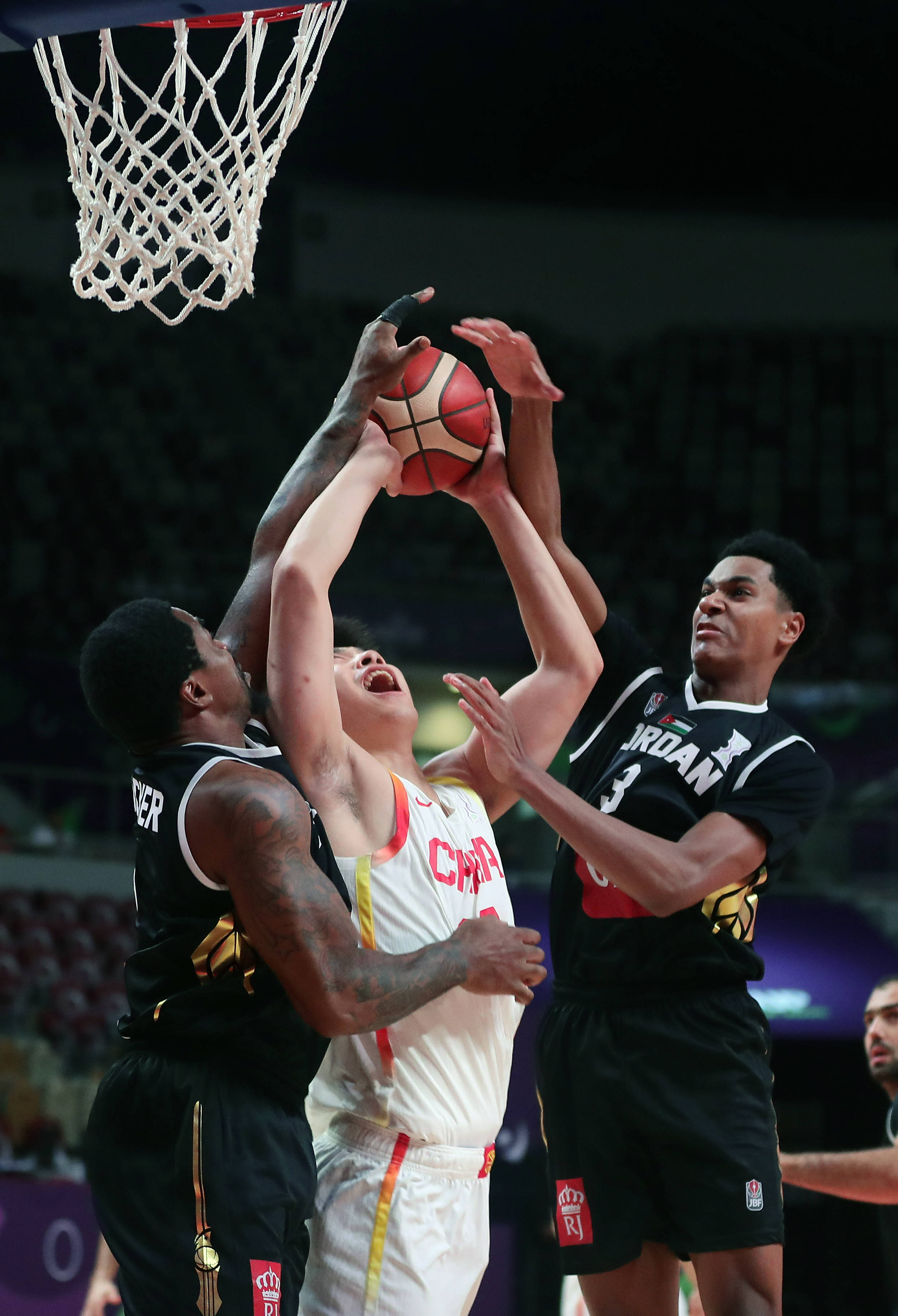 （体育）篮球——国际篮联亚洲杯：中国队对阵约旦队