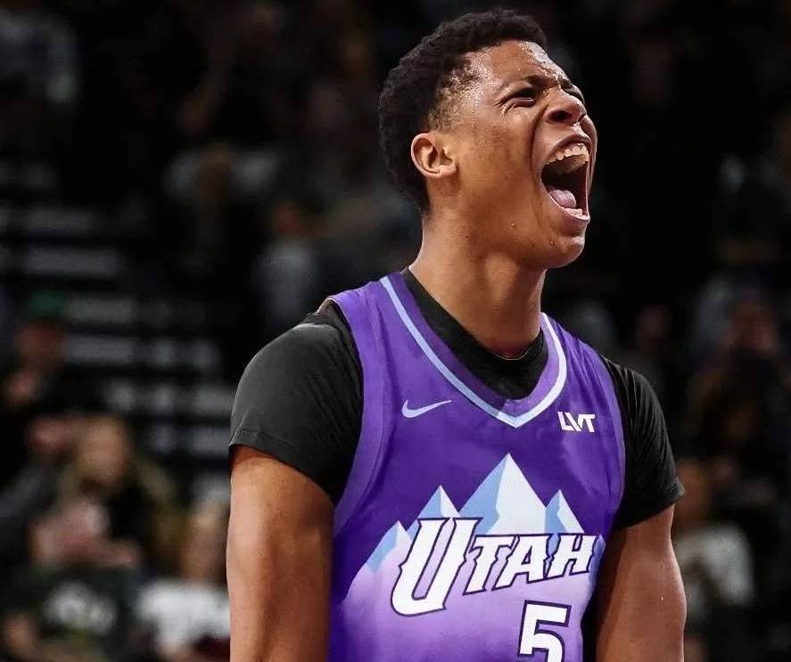 爵士菜鸟贝利，敢叫板杜兰特？这小伙子不会差，真有科比那股劲啊