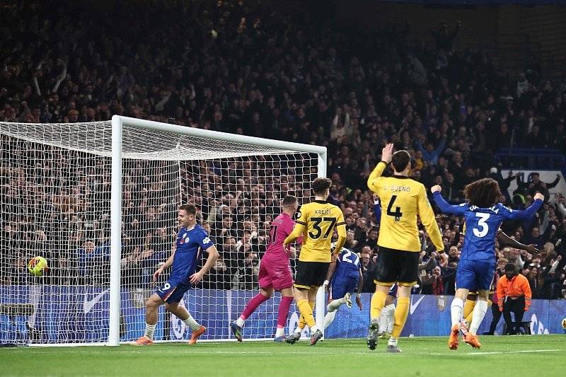 切尔西3-0狼队 升至积分榜第二