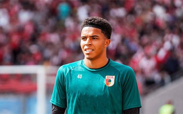 德甲：法兰克福状态一般，奥格斯堡表现跳跃