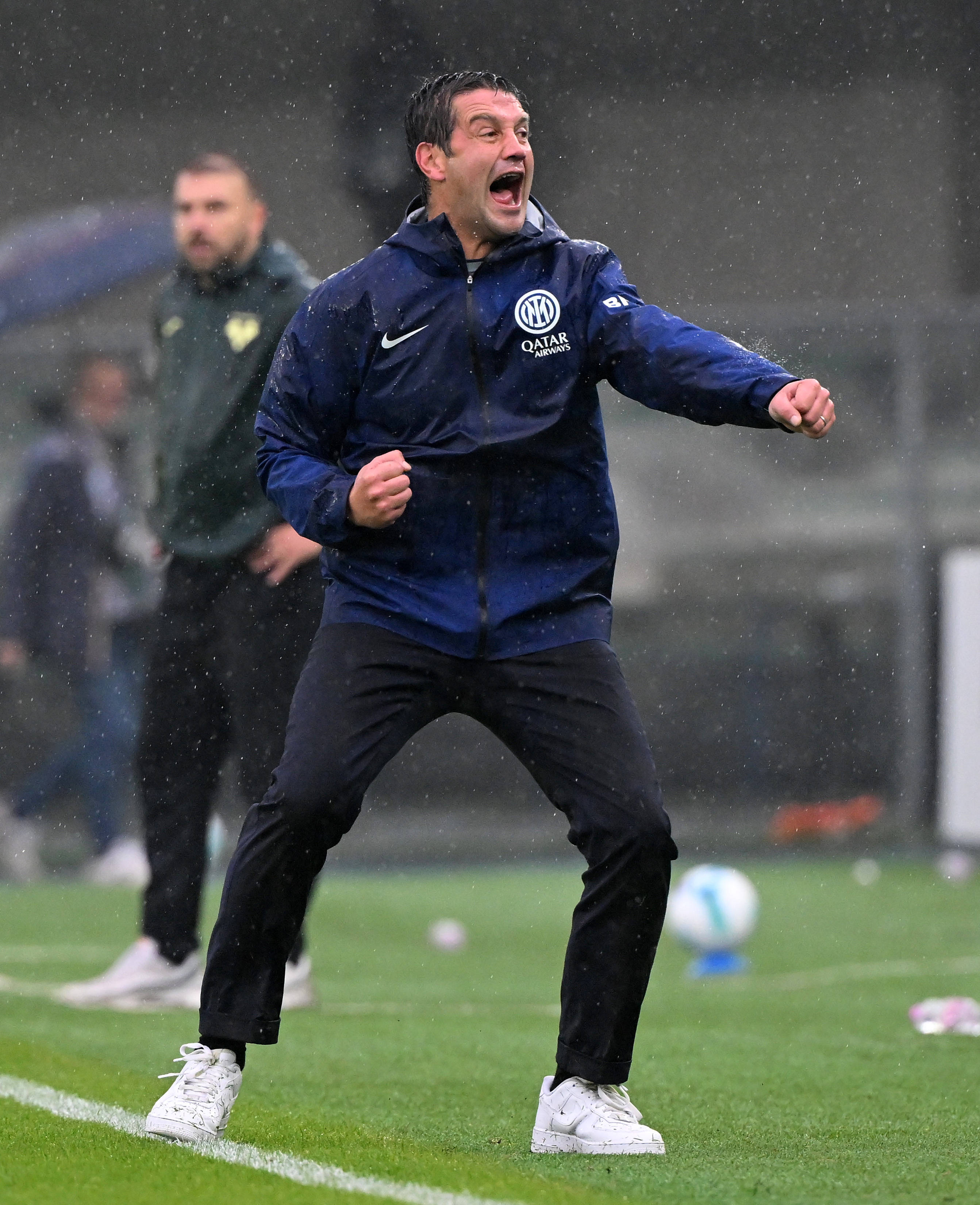 （体育）足球——意甲：国际米兰胜维罗纳