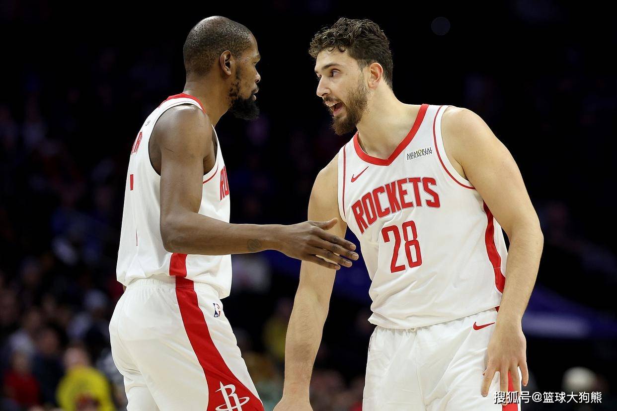 火箭队雪上加霜！心仪之人转投黄蜂，主场惨败残阵绿军，斯通失算了